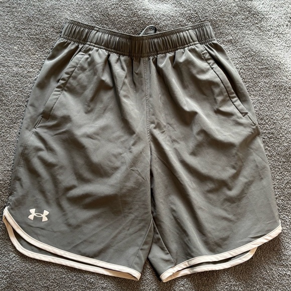 Gray Under Armour Running Shorts - Picture 1 of 4